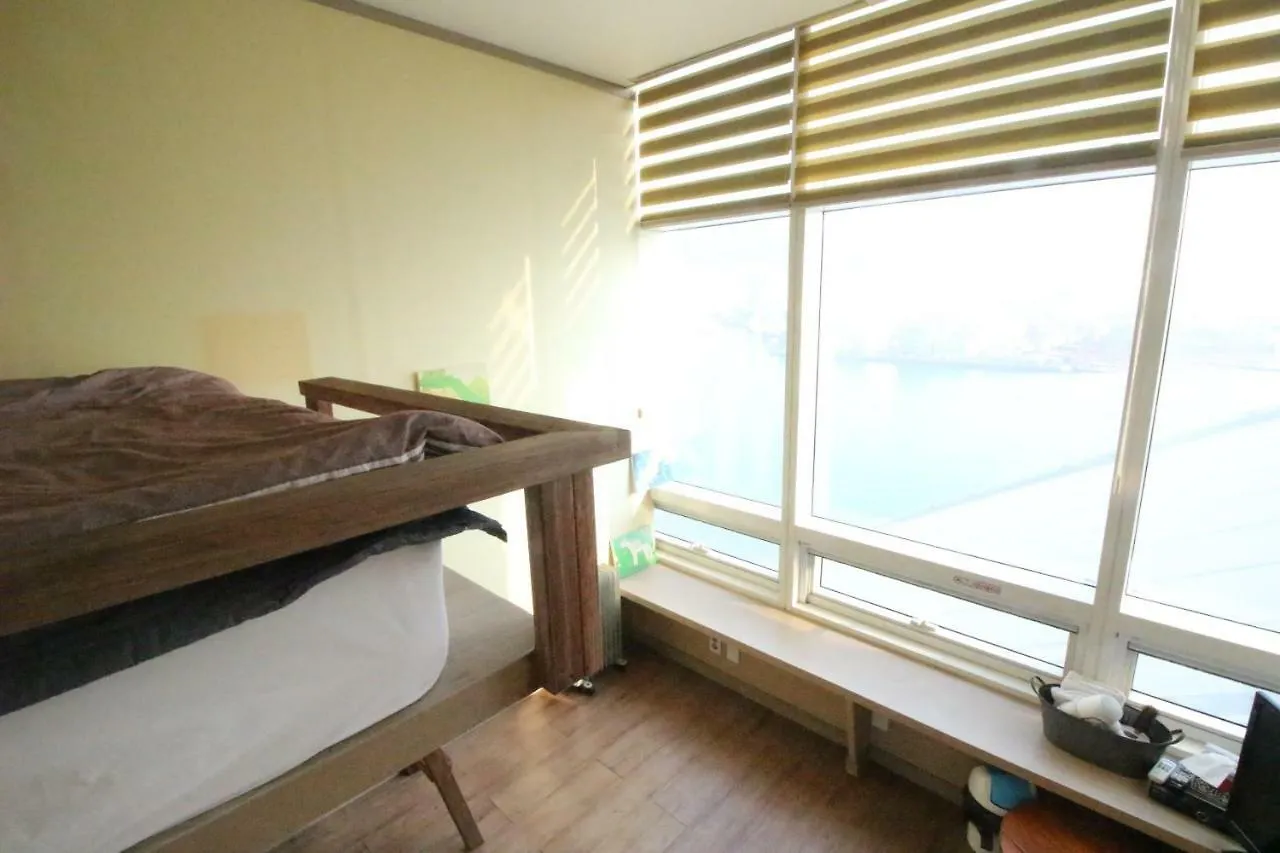 Terra Guesthouse Busan Auberge de jeunesse
