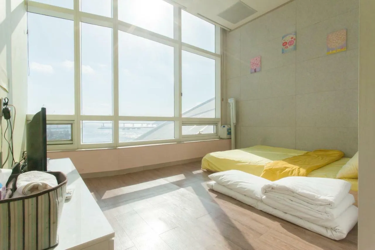 Terra Guesthouse Busan Auberge de jeunesse